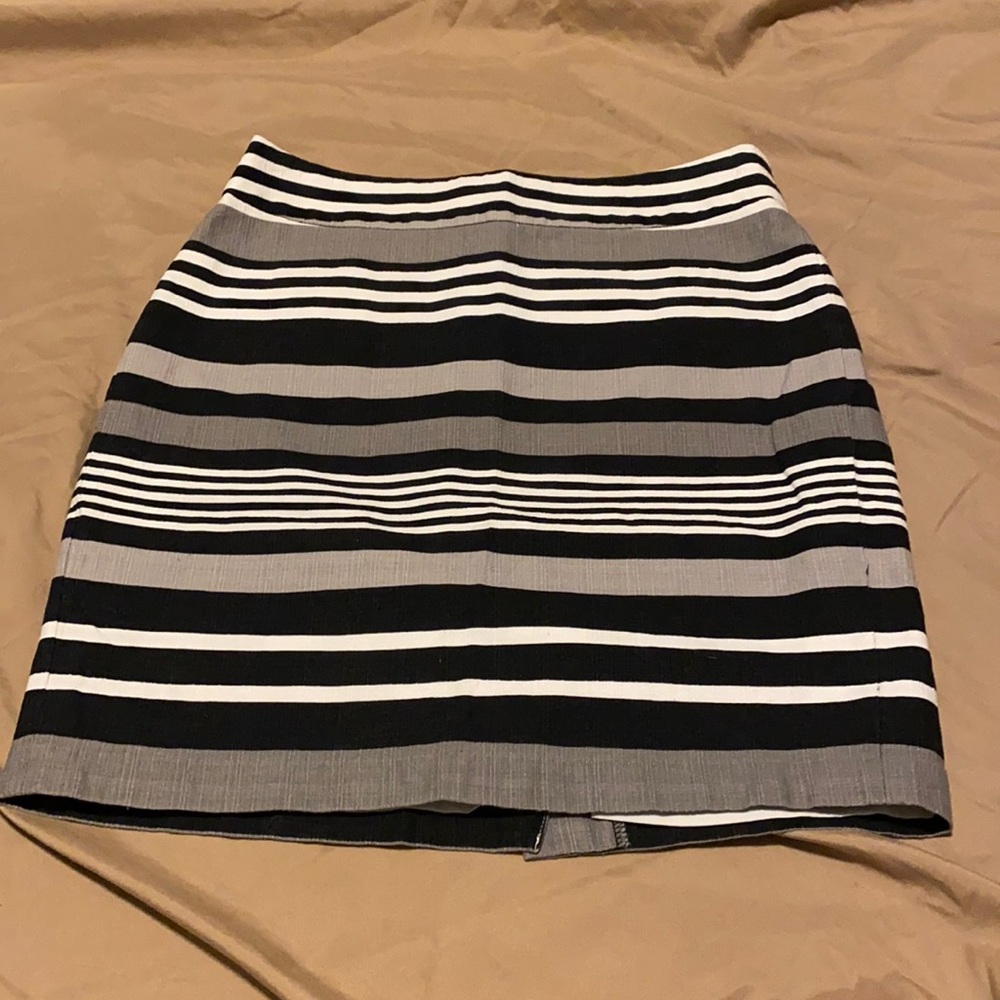 Banana Republic Striped Pencil Skirt 4P